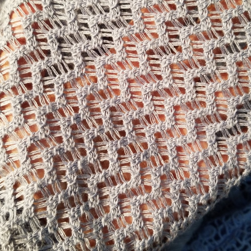 Top - Picture 4 of 4